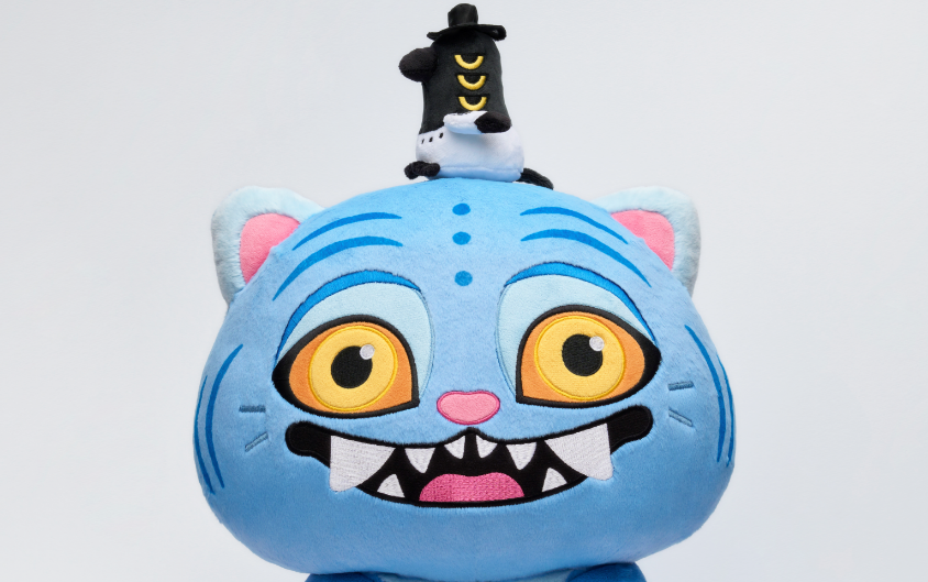 KPOP Demon Hunters - Derpy Sitting Plush (Medium 25cm / Large 40cm) and Sussie Magnetic Plush(Sold Separately)