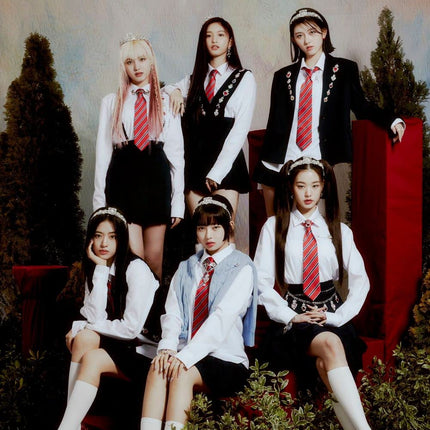 IVE LOVE DIVE 2nd Single Album (Random )