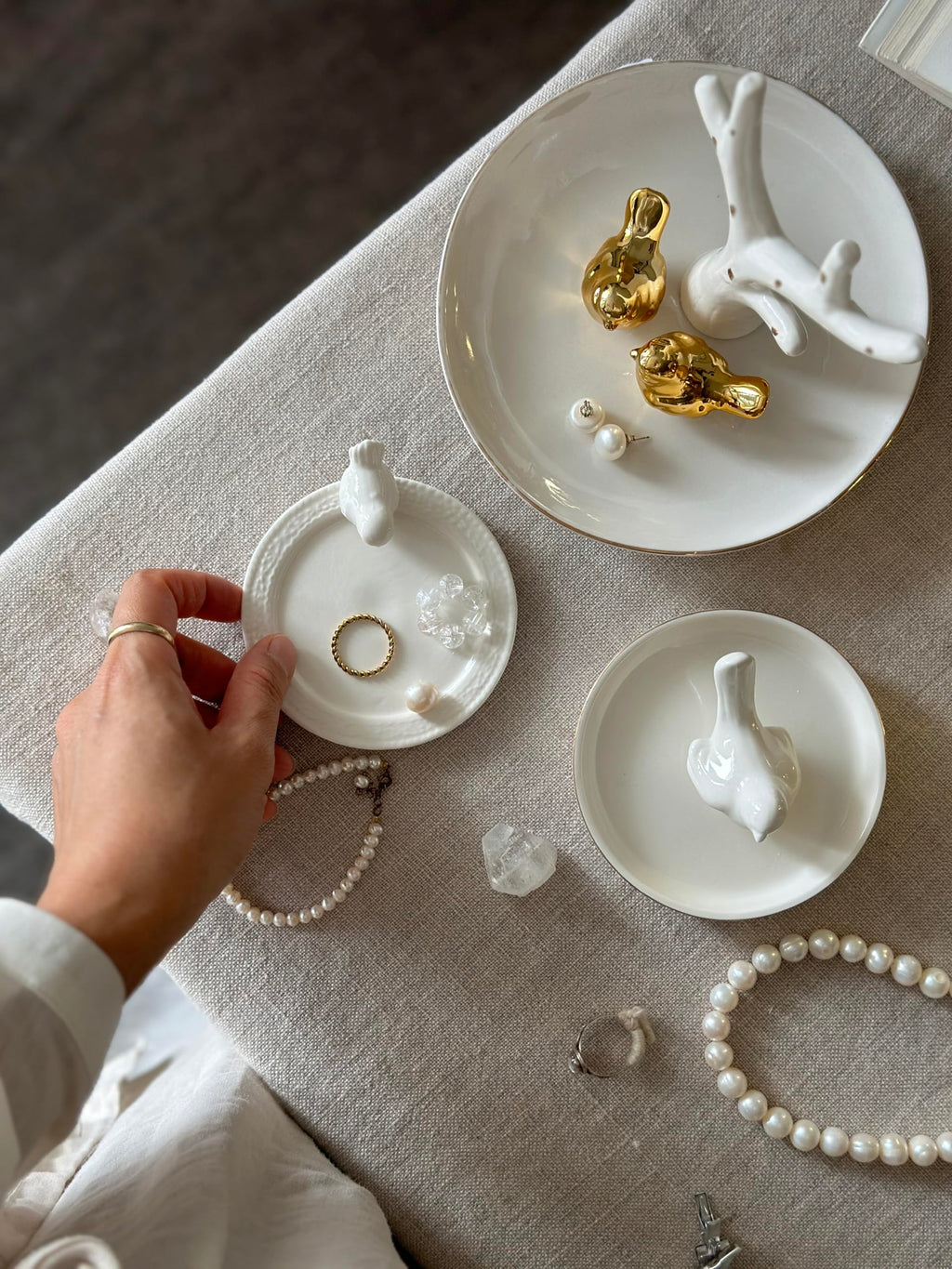 Luxury Ceramic Jewelry Tray with Decorative Figurine (1 x White Bird Center)