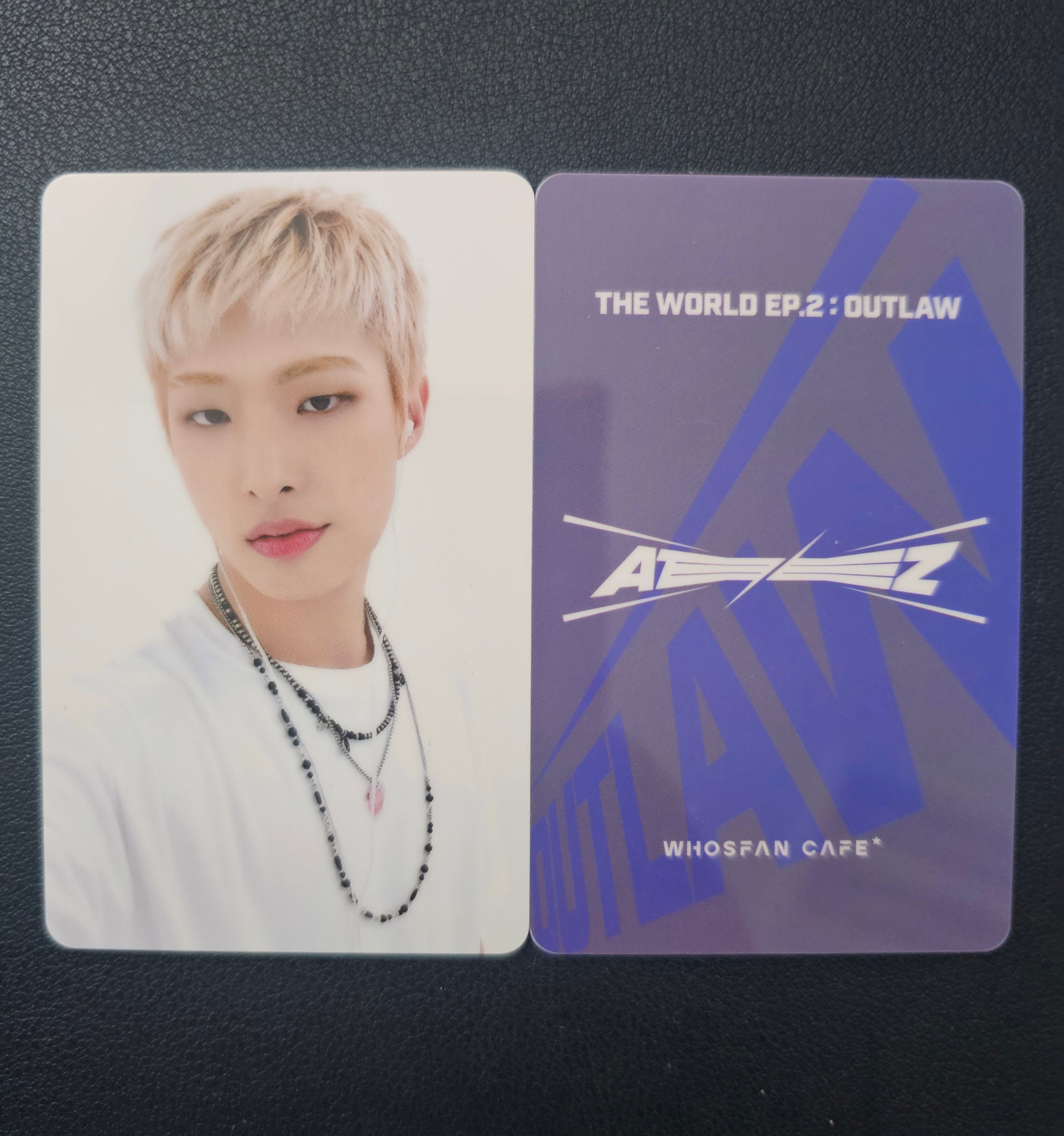 ATEEZ – Whosfan Café Lucky Draw Photocard (THE WORLD EP.2 : OUTLAW)