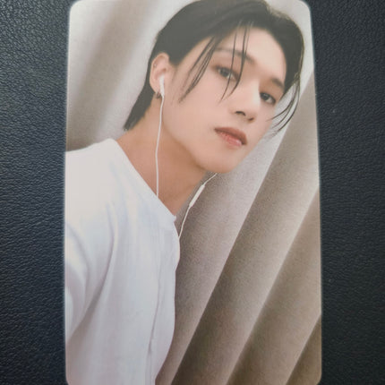 ATEEZ – Whosfan Café Lucky Draw Photocard (THE WORLD EP.2 : OUTLAW)