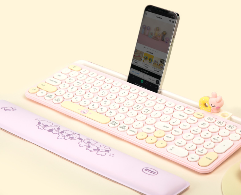 BT21 Cooky minini Multi-Pairing Wireless Keyboard