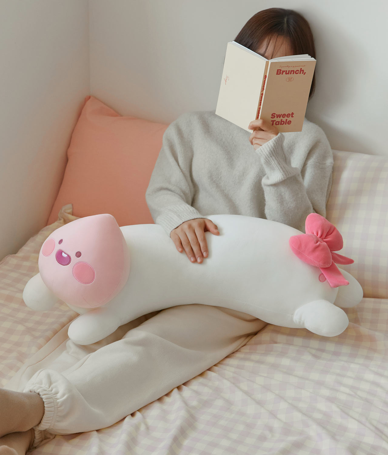 KAKAO FRIENDS Ribbon Curve Body Pillow Plush Ryan Apeach Choonsik
