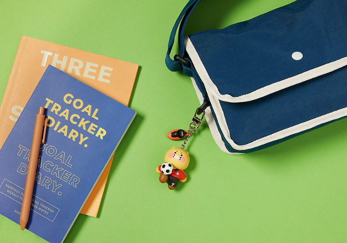 KAKAO FRIENDS Choonsik Sports Figure Keyring Soccer Golf Yoga Tennis